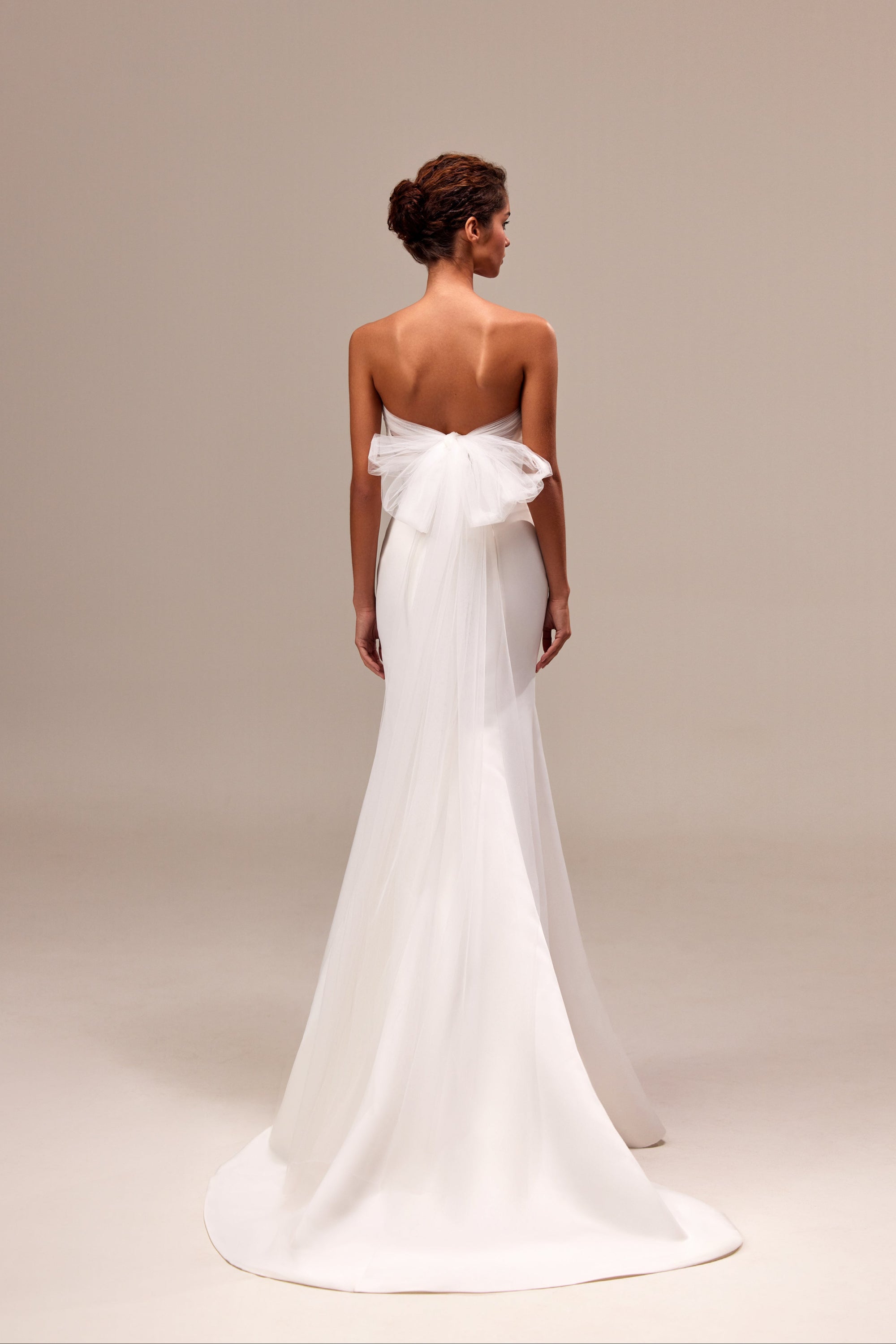 Milla Nova wedding dress Orlanda -  try on at LVA BRIDE (Chicago, Milwaukee)