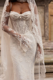 Botticella Sleeves