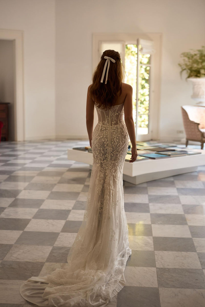 where to buy off the rack bridesmaid dresses Off the Rack Wedding Dresses | Ready-to-Wear Bridal Gowns Chicagoland&Milwaukee