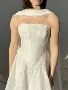 Amalia cape