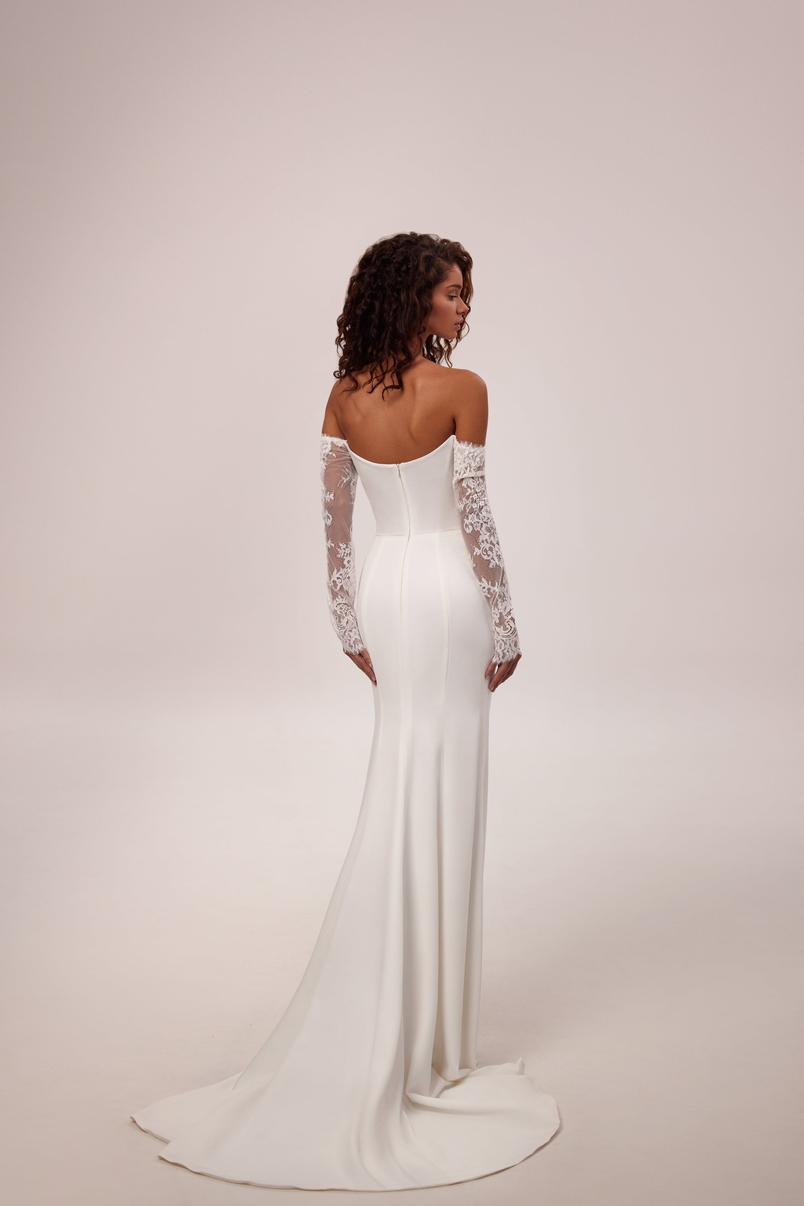 Milla Nova wedding dress Westwood -  try on at LVA BRIDE (Chicago, Milwaukee)