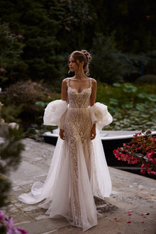 Fusion Cape - LVA BRIDE