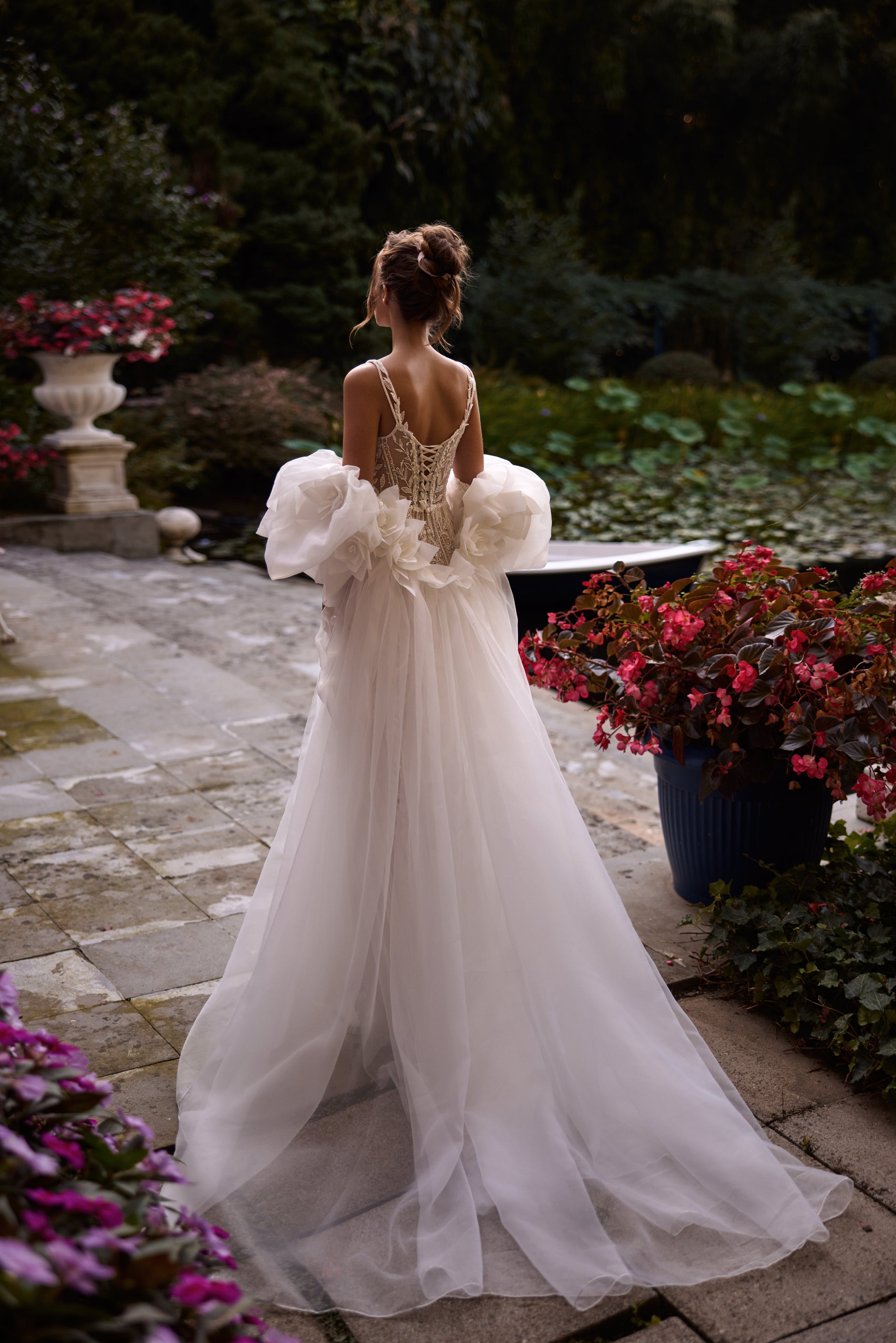 Fusion Cape - LVA BRIDE