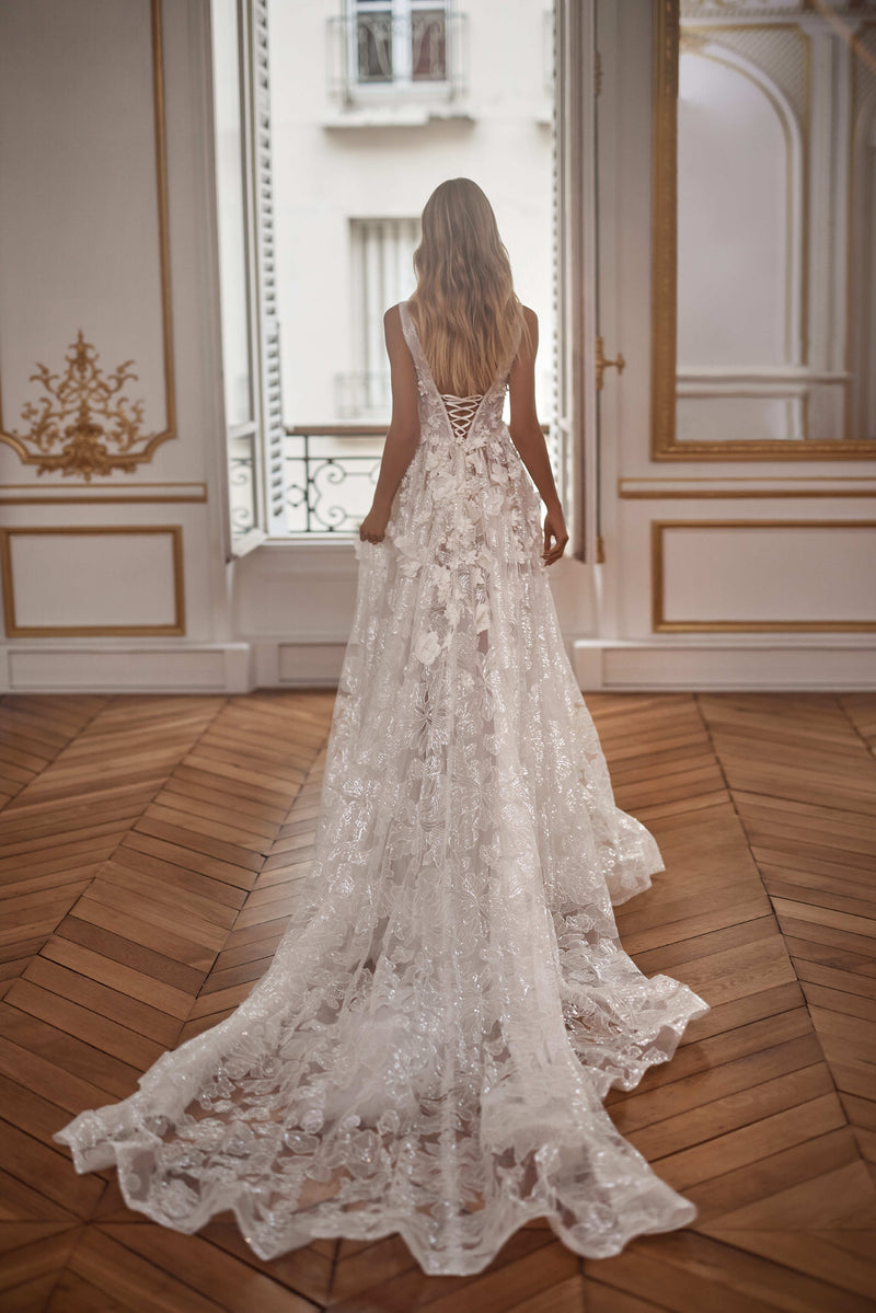 Britania - LVA BRIDE