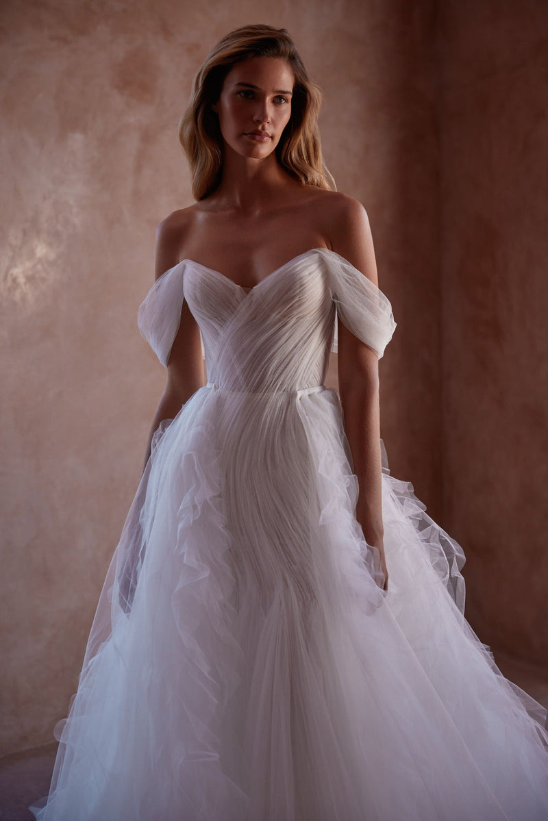 Train Davina - LVA BRIDE