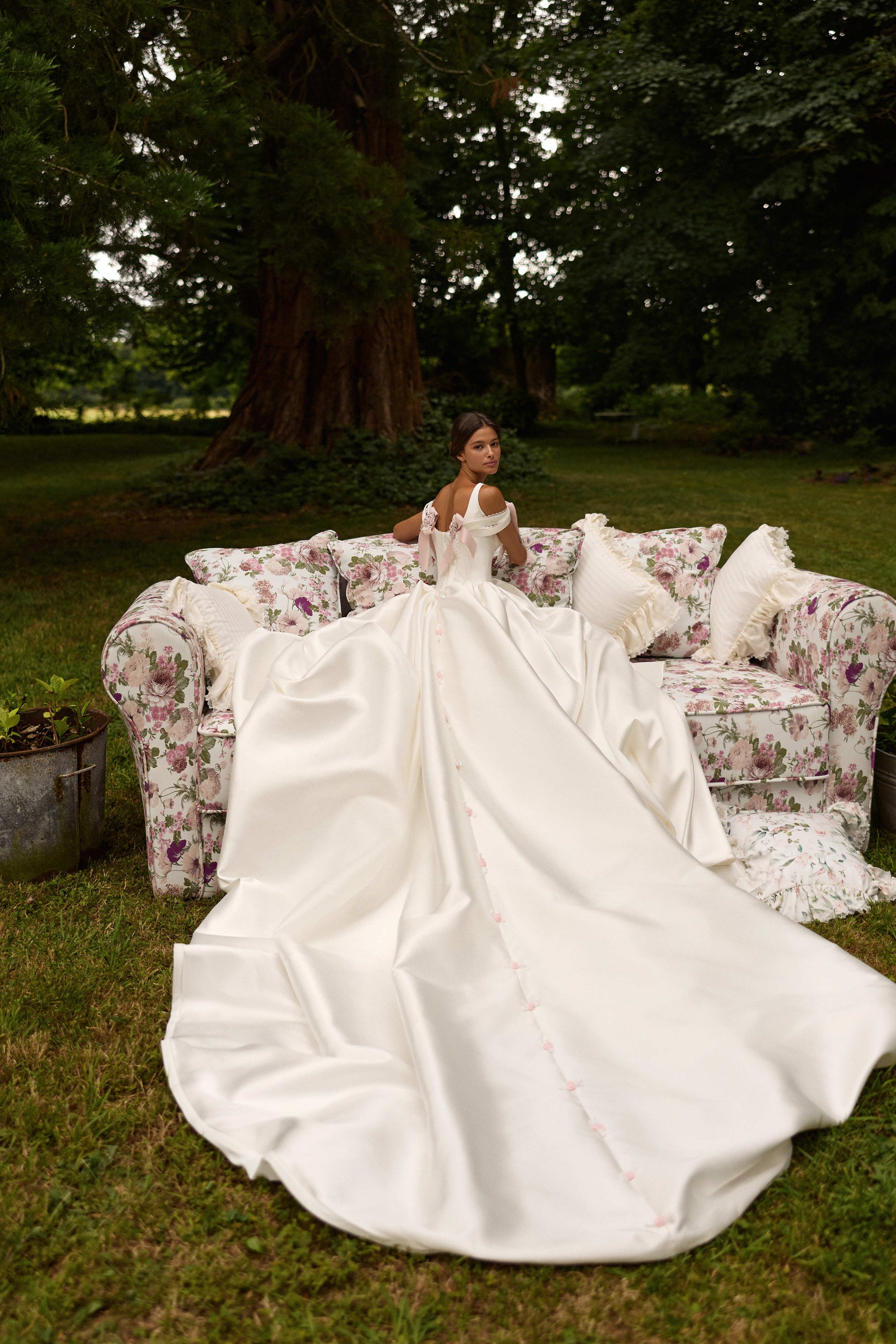 princess silhouette wedding dress Princess Wedding Dresses