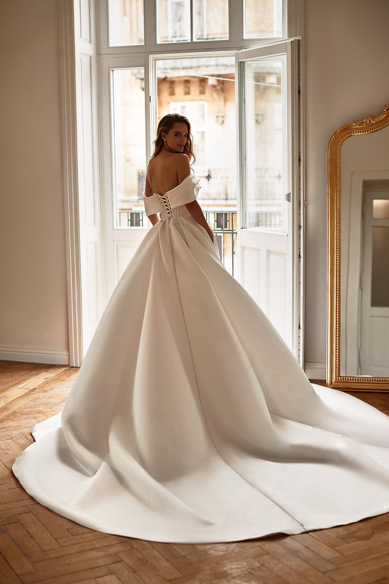 Beata - LVA BRIDE