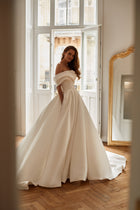 Beata - LVA BRIDE