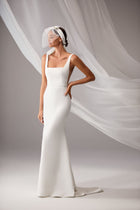 Milla Nova wedding dress Levi -  try on at LVA BRIDE (Chicago, Milwaukee)