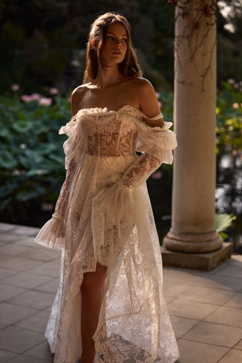 Melrose underdress