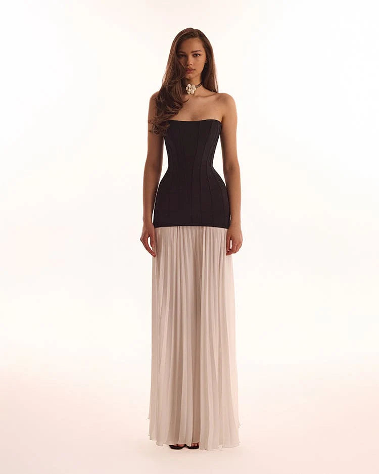Dress with a pleated skirt, Parisienne